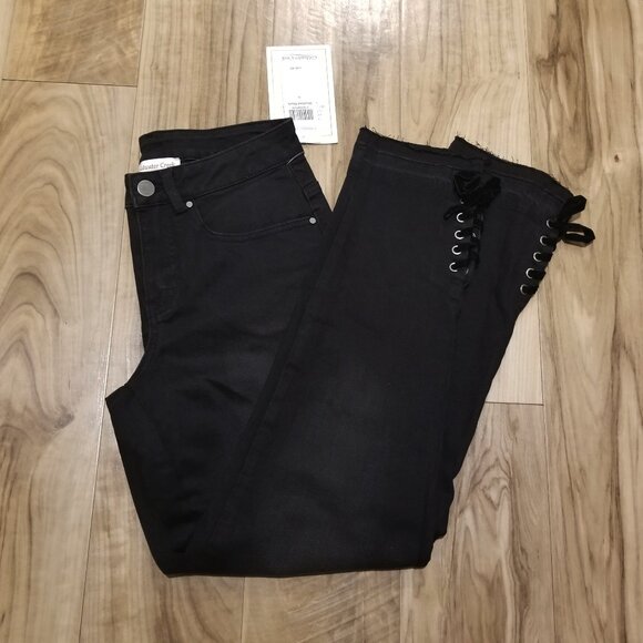 New Coldwater Creek Embellished Black Denim Cropped Pant Distressed Laced Ankle